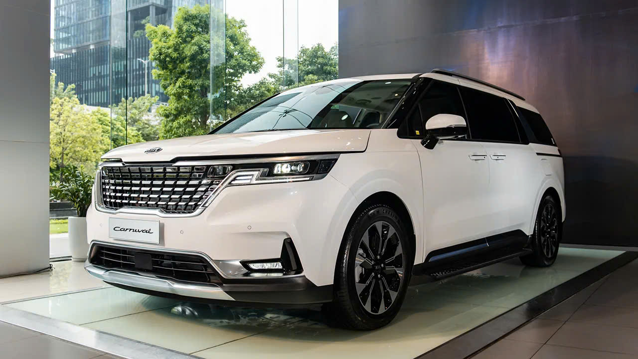 Thuê xe Carnival 7 chỗ