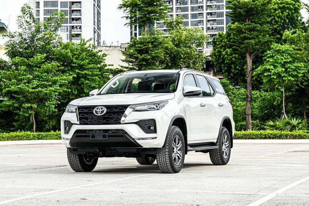cho-thuê-xe-fortuner